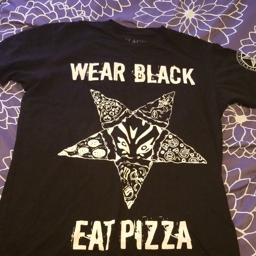 Black Craft Wear Black Eat Pizza T-Shirt